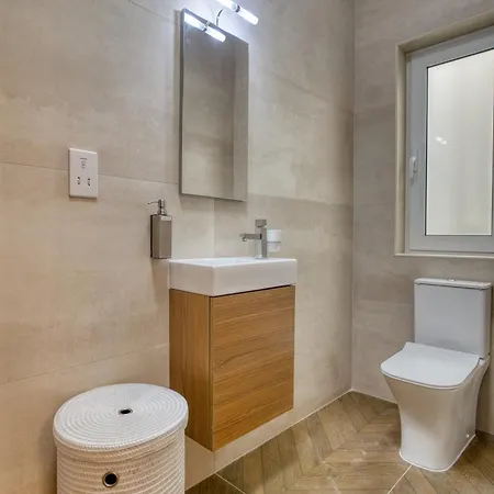 St Julian's Cataleya Luxury Apartament *